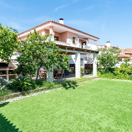 La Plana Holiday home